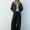 Pantalon droit à pinces Pantalon droit à pinces