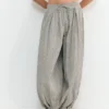 Pantalon à entrejambe tombant à carreaux Pantalon à entrejambe tombant à carreaux