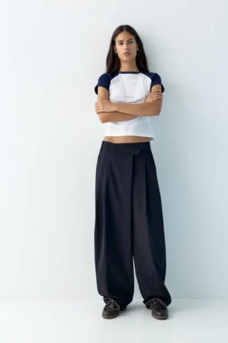 Pantalon habillé à taille croisée