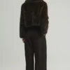 Pantalon à jambes larges et à doubles pinces Pantalon à jambes larges et à doubles pinces
