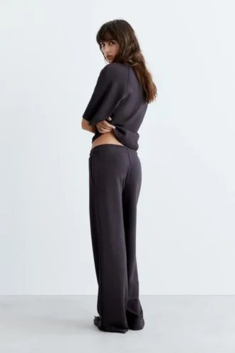 Pantalon large au toucher doux