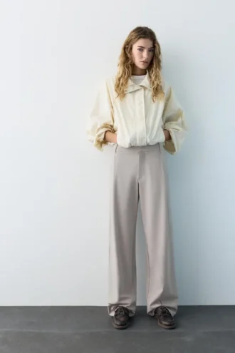 Pantalon élégant à pinces