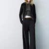 Pantalon élégant à pinces Pantalon élégant à pinces