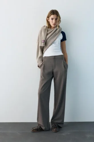 Pantalon élégant à pinces