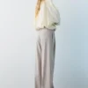 Pantalon élégant à pinces Pantalon élégant à pinces
