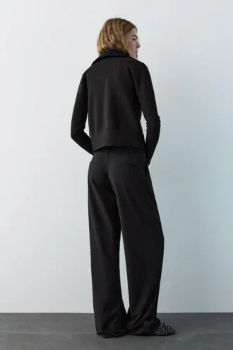 Pantalon élégant à pinces