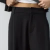 Pantalon élégant à pinces Pantalon élégant à pinces