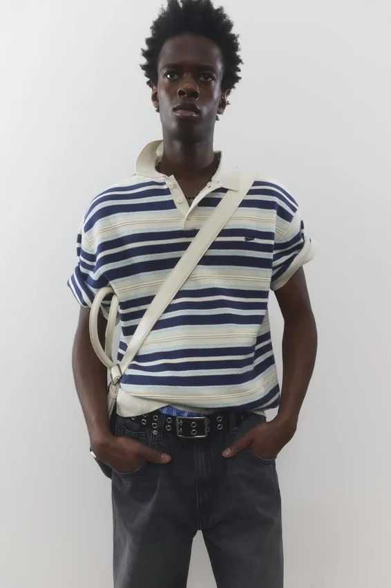 Polos en maille tricotée à rayures Polos en maille tricotée à rayures