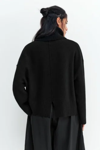 Pull à col roulé en maille douce