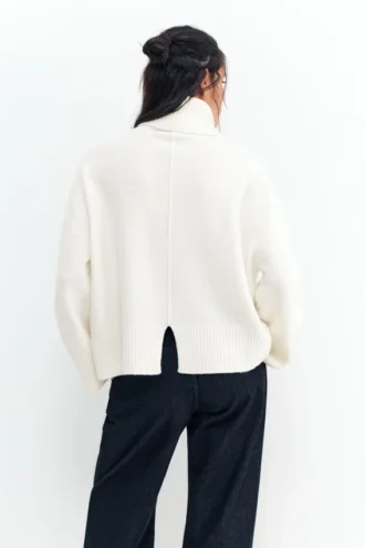 Pull à col roulé en maille douce