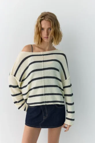 Pull en maille fine asymétrique Pull en maille fine asymétrique