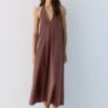 Robe mi-longue à dos nu Robe mi-longue à dos nu