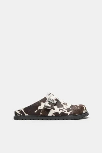 Sabots en cuir imprimé vache STWD Sabots en cuir imprimé vache STWD