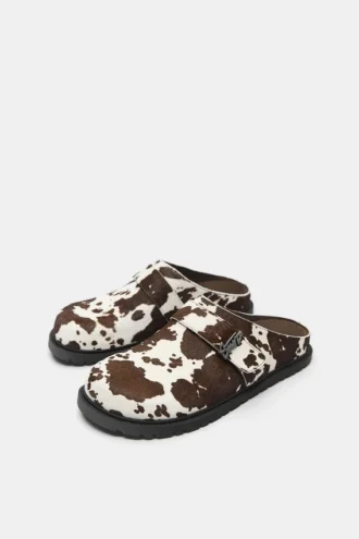 Sabots en cuir imprimé vache STWD Sabots en cuir imprimé vache STWD