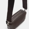 Sac à bandoulière avec poche Sac à bandoulière avec poche