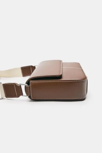 Sac à bandoulière avec surpiqûres