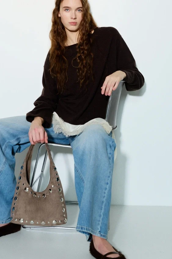 Sac à bandoulière clouté Sac à bandoulière clouté