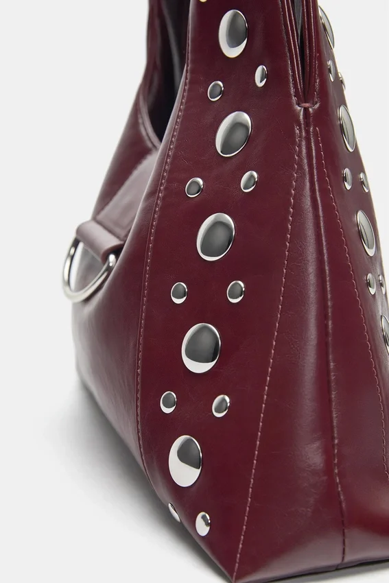 Sac à bandoulière clouté Sac à bandoulière clouté