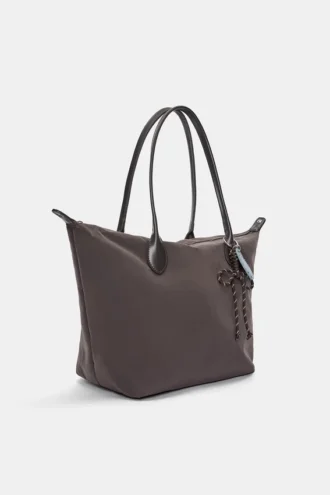 Sac cabas en nylon avec breloque