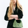 Sac à main en simili cuir clouté Sac à main en simili cuir clouté