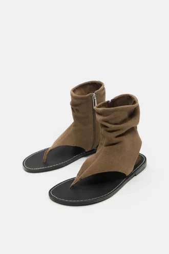 Sandales bottines en cuir