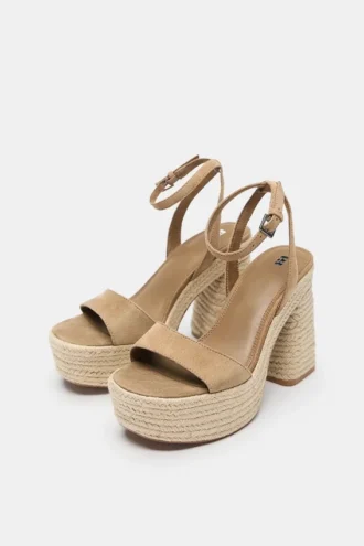 Sandales à talons en jute