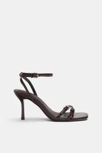 Sandales à talons hauts avec boucles