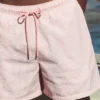 Short de bain à rayures en seersucker
