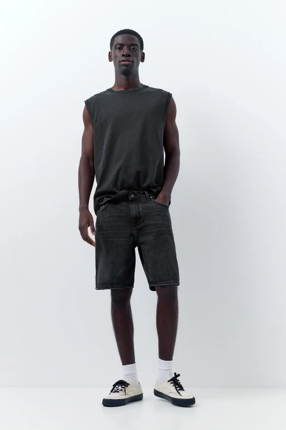 Shorts en denim coupe standard Shorts en denim coupe standard