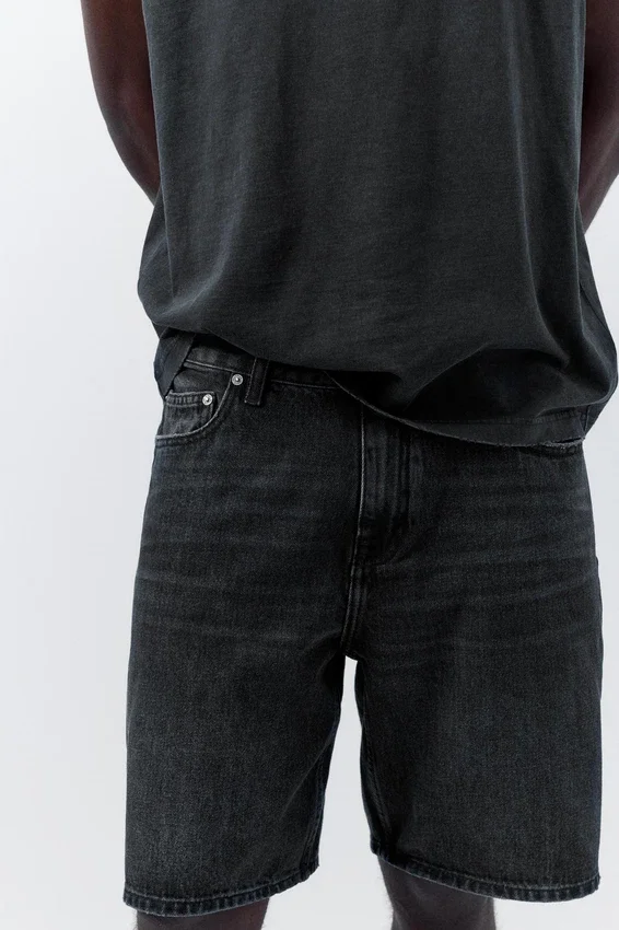 Shorts en denim coupe standard Shorts en denim coupe standard