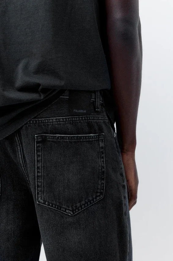 Shorts en denim coupe standard Shorts en denim coupe standard