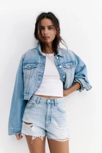 Shorts en denim déchiré