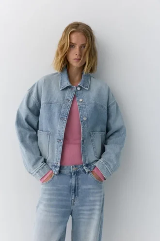Surchemise en denim à coupe carrée