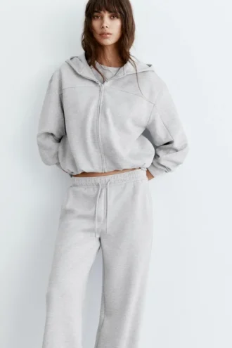 Sweat à capuche doux au toucher