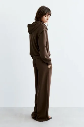 Sweat à capuche doux au toucher