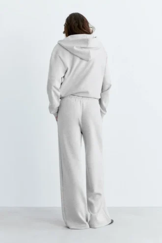 Sweat à capuche doux au toucher