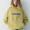 Sweat à capuche jaune avec motif graphique Sweat à capuche jaune avec motif graphique
