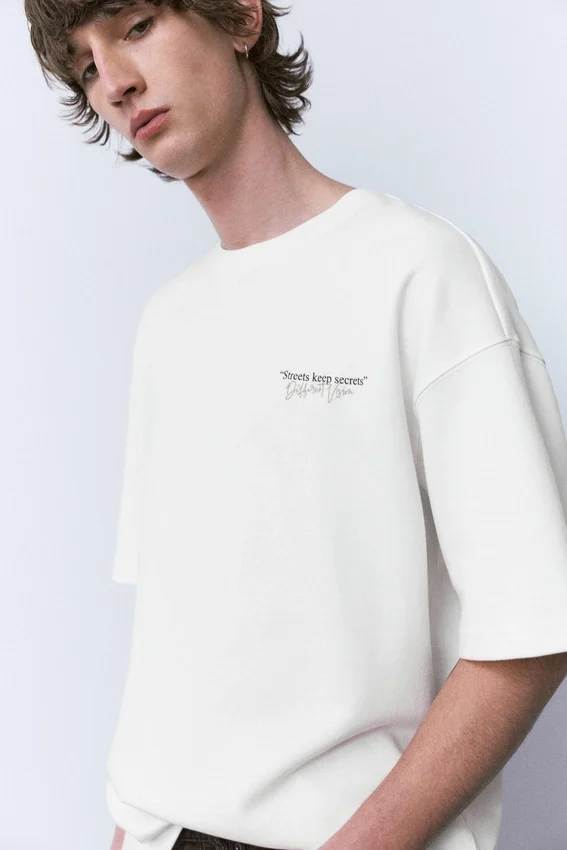 Sweats à manches courtes avec motif rétro Sweats à manches courtes avec motif rétro