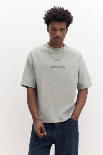 Sweats à manches courtes avec slogan