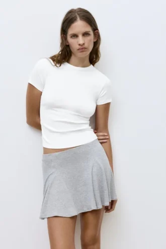 T-shirt ajusté à manches courtes
