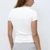 T-shirt ajusté à manches courtes T-shirt ajusté à manches courtes