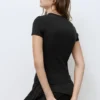 T-shirt ajusté à manches courtes T-shirt ajusté à manches courtes