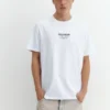 T-shirt avec logo brodé T-shirt avec logo brodé