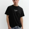 T-shirt avec logo brodé T-shirt avec logo brodé