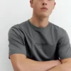 T-shirt avec logo brodé T-shirt avec logo brodé