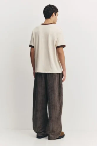 T-shirt avec motif contrasté et bords-côtes