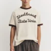 T-shirt avec motif contrasté et bords-côtes T-shirt avec motif contrasté et bords-côtes