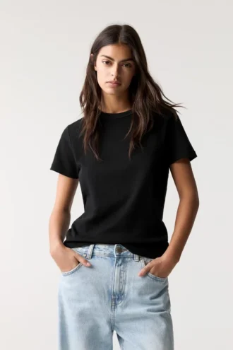 T-shirt basique à manches courtes