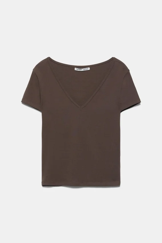 T-shirt à col en V T-shirt à col en V