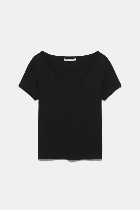 T-shirt à col en V T-shirt à col en V